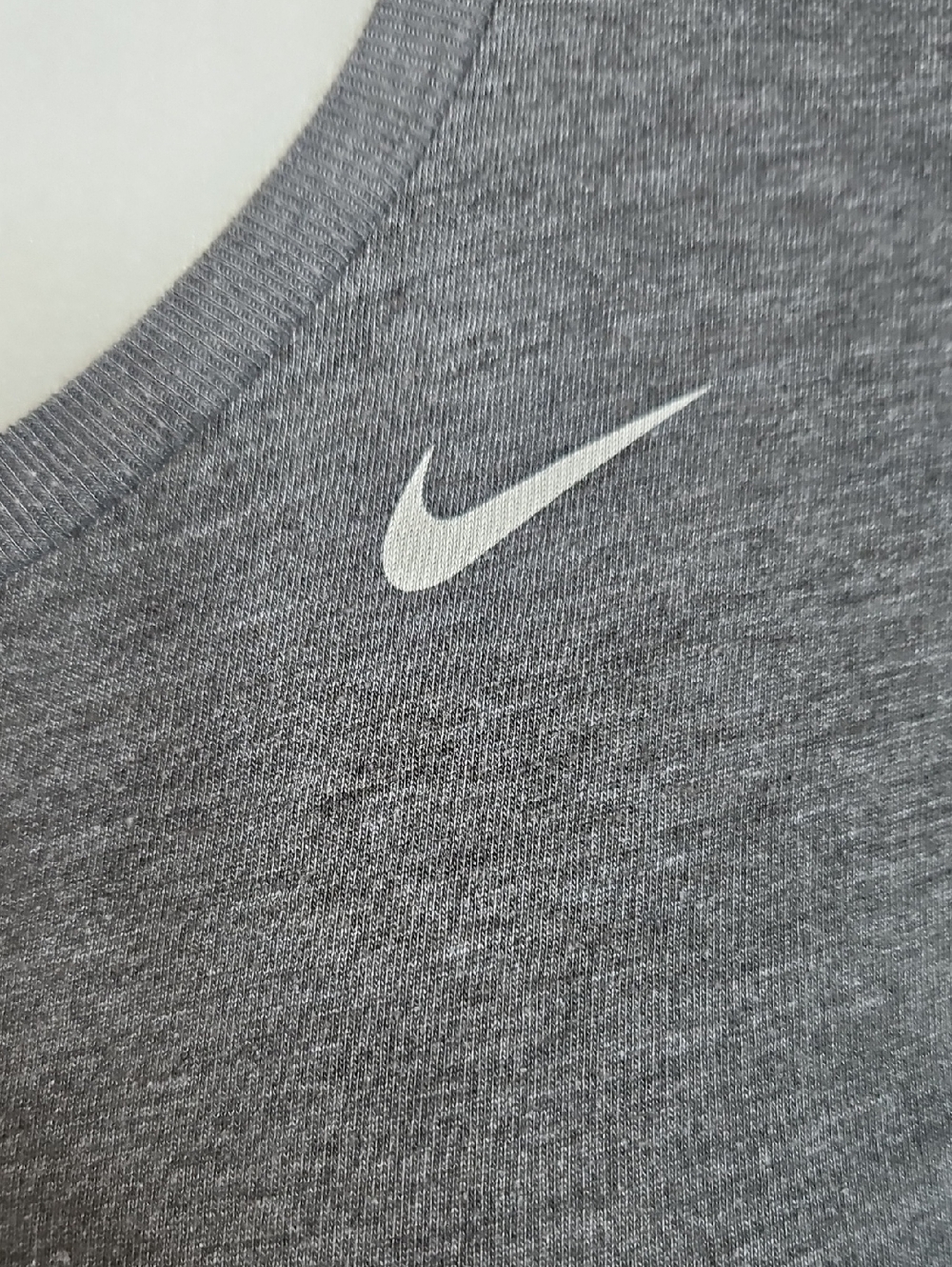 Nike Tee - Picture 2 of 5